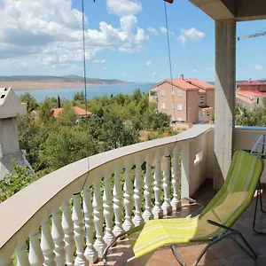 https://apartments-irina-rovanjska.hotelinzadar.com
